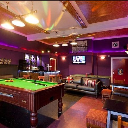 Foresters Inn Contractors Own Apartment - City Centre By Victoria Centre Shopping Centre - Your Own 7 Double Bedrooms Private Apartment With 3 Bathrooms And Snooker Room - Full Kitchen - Outdoor Parking For Cars Or Vans At Five Pounds A Day Nottingham Exterior photo